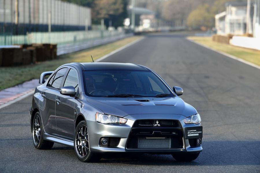  Mitsubishi Lancer Evolution X Final Edition 2015 года  (фото 13 из 30)